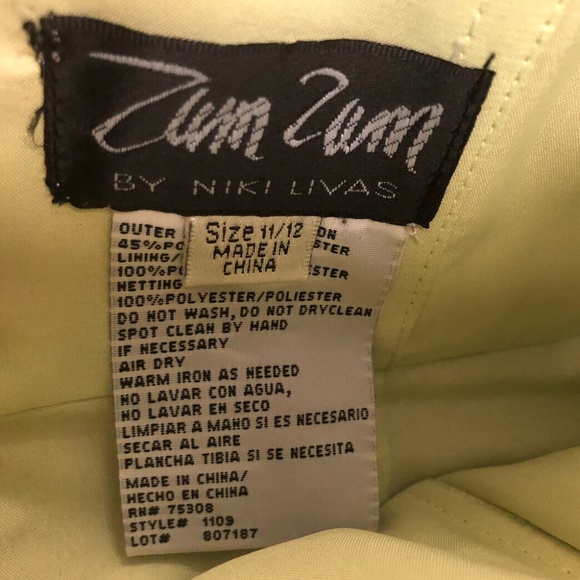 Niki Livas,Woman,Dress Formal Cocktail,Green Lemon, size 12,rhinestone `n lace.! - Picture 11 of 14